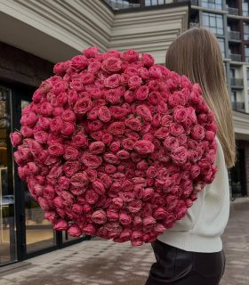 200 roses Grand Trendsetter 3990 руб 420$